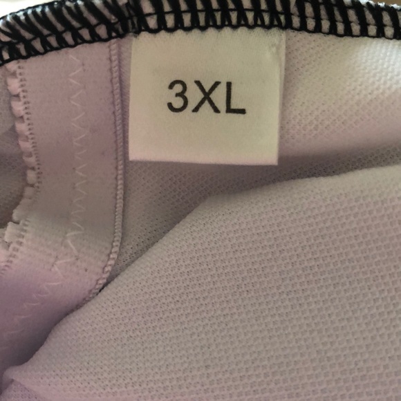 Swimsuit - Picture 6 of 6